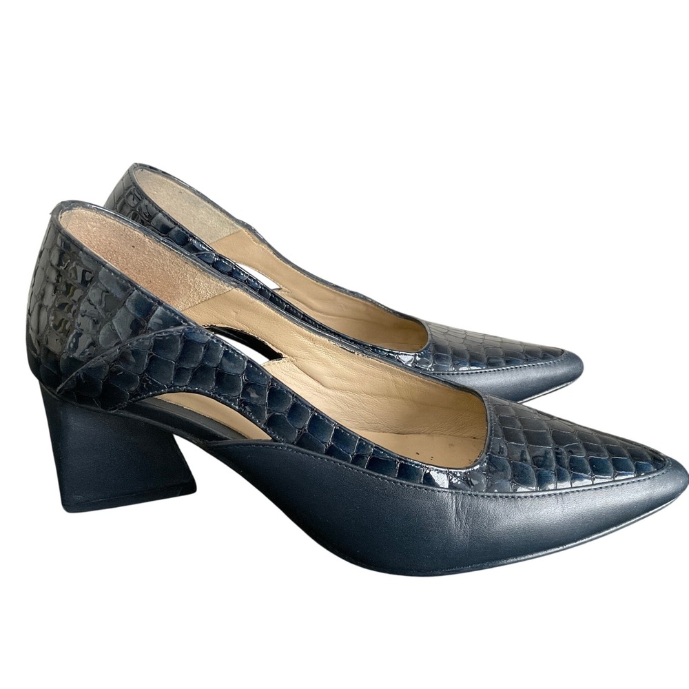 Regina Romero Navy Croc-Embossed Pointed-Toe Block Heel Pumps Size 6.5 S651